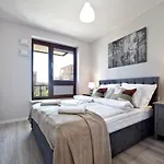 Marina Mokotow P&o Serviced Apartment *